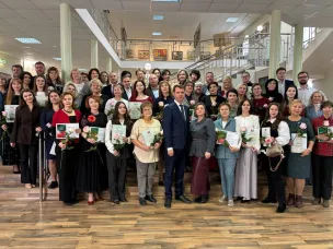 Глава Сарова Алексей Сафонов: "Продолжаем планомерную работу по повышению зарплаты работников бюджетной сферы."