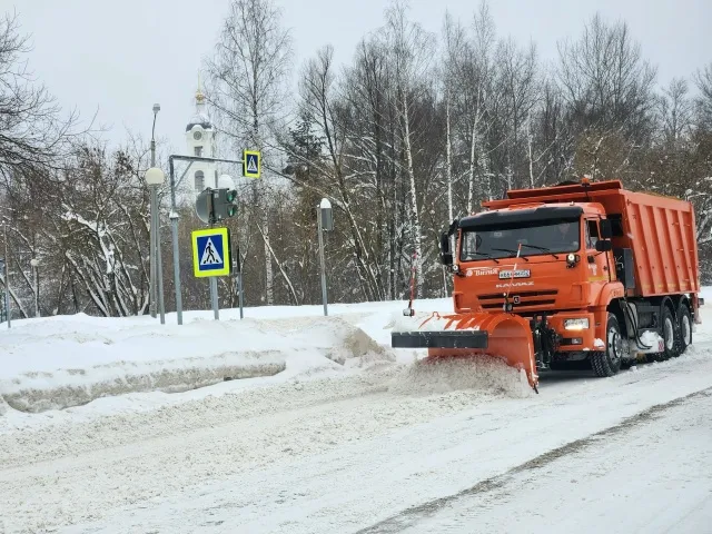 73 тысячи кубометров снега вывезли с улиц Сарова за январь.