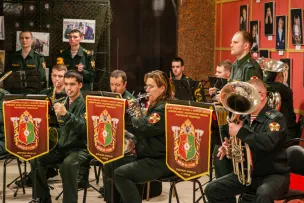 Торжественный вечер в честь Дня защитника Отечества состоялся в Саровском театре драмы.